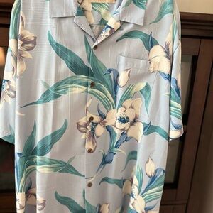 Tommy Bahama Blue and Green Floral Casual Shirt